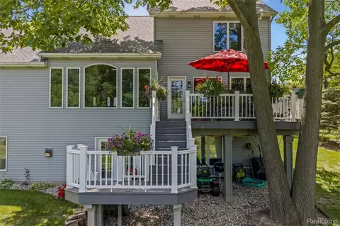 Exterior - 3616 Wedgewood Dr, Elba, MI 48446 photo 4 of 21
