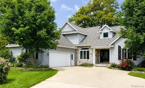 Exterior - 3616 Wedgewood Dr, Elba, MI 48446 photo 2 of 21
