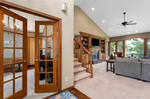 Entry Way - 3616 Wedgewood Dr, Elba, MI 48446 photo 3 of 5
