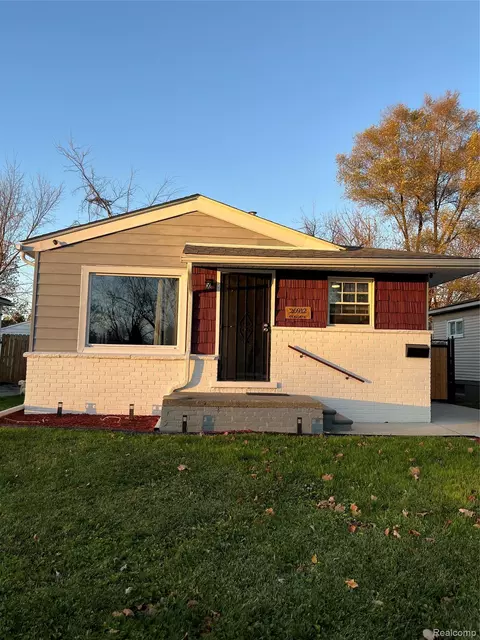26912 Colgate St, Inkster, MI 48141