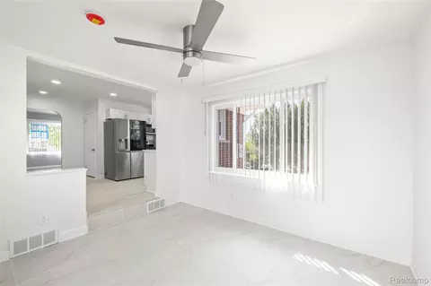 Other - 22405 Piper Ave, Eastpointe, MI 48021 photo 2 of 8
