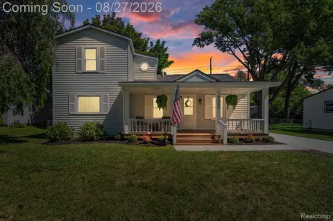 9054 Oakview St, Plymouth, MI 48170
