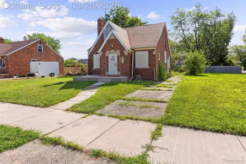 9910 Somerset Ave, Detroit, MI 48224