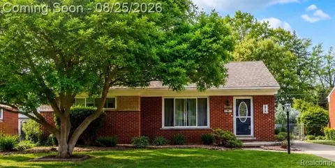 28716 Westfield St, Livonia, MI 48150
