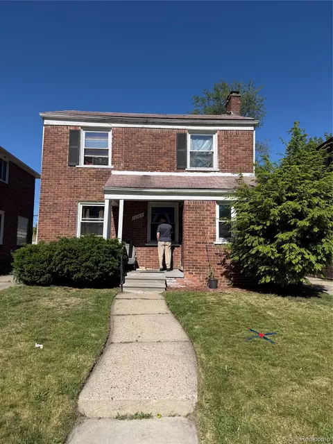 16185 Manor St, Detroit, MI 48221