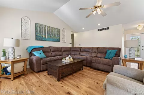 Other - 8150 Boulder Dr, Davison, MI 48423 photo 4 of 24