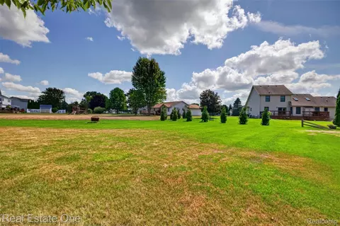 View/Area - 8150 Boulder Dr, Davison, MI 48423 photo 1 of 1