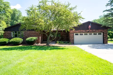 Exterior - 12900 Maxwell Rd, Carleton, MI 48117 photo 1 of 13