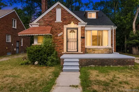 16886 Ilene St, Detroit, MI 48221