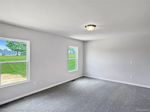 Bedroom - 376 Devonshire Dr #29, Lapeer, MI 48446 photo 1 of 6