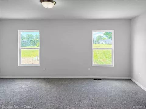Bedroom - 376 Devonshire Dr #29, Lapeer, MI 48446 photo 2 of 6