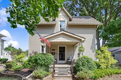 323 E Liberty St, South Lyon, MI 48178