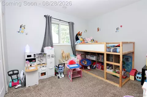 Bedroom - 34280 Harroun St, Wayne, MI 48184 photo 5 of 5