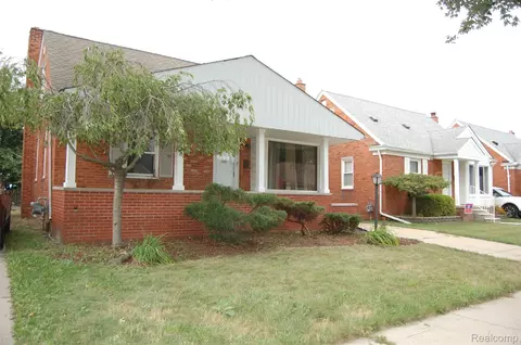 754 Champaign Rd, Lincoln Park, MI 48146