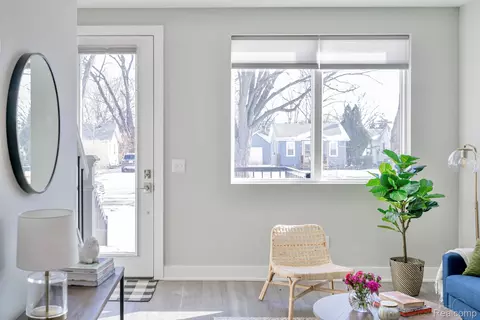 Entry Way - 3315 Mcdowell, Ferndale, MI 48220 photo 1 of 2