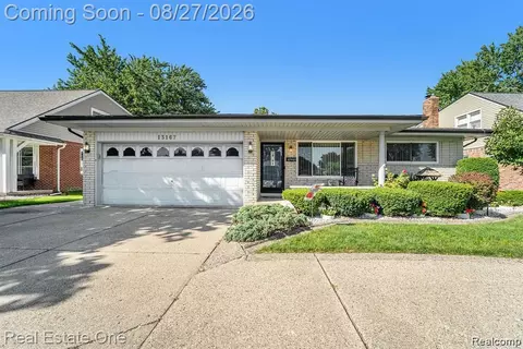 13167 Kozak Dr, Sterling Heights, MI 48312