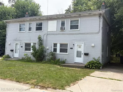 2336 Deerfield Ct, Westland, MI 48186