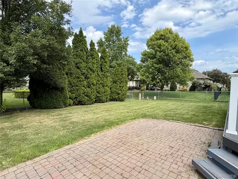 Exterior - 15873 Nathan Dr, Macomb, MI 48044 photo 6 of 6