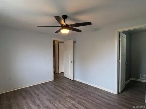 Bedroom - 15873 Nathan Dr, Macomb, MI 48044 photo 2 of 4