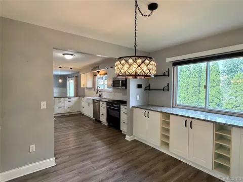 Kitchen - 15873 Nathan Dr, Macomb, MI 48044 photo 1 of 5