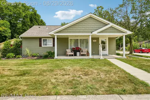 3202 Prairie Ave, Royal Oak, MI 48073