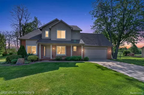 3332 Woodruff Meadows Ct, Highland, MI 48357