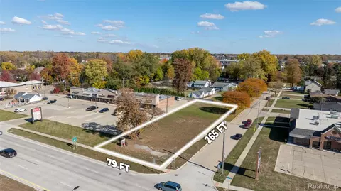 44616 Mound Rd, Sterling Heights, MI 48314