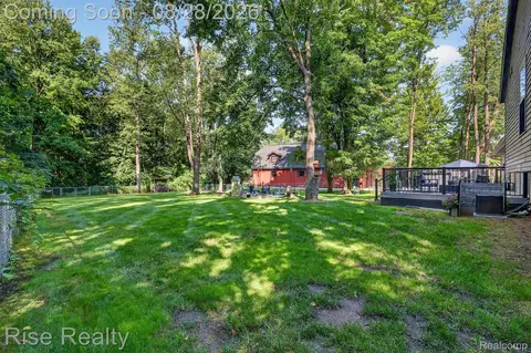 Exterior - 28817 Cedarama Dr, Porter, MI 49067 photo 7 of 8