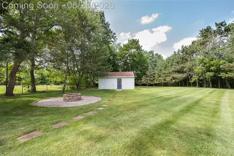 Exterior - 1810 Gray Rd, Genoa, MI 48843 photo 9 of 16