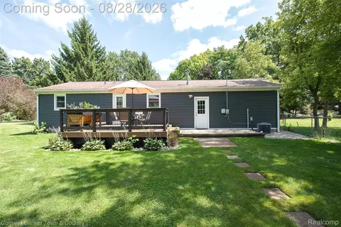 Exterior - 1810 Gray Rd, Genoa, MI 48843 photo 3 of 16