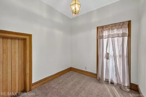 Bedroom - 8045 Chilson Rd, Pinckney, MI 48169 photo 8 of 8