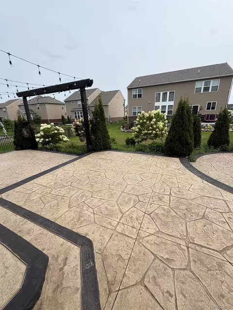 Exterior - 16308 Adelaide Dr, Macomb, MI 48044 photo 6 of 7