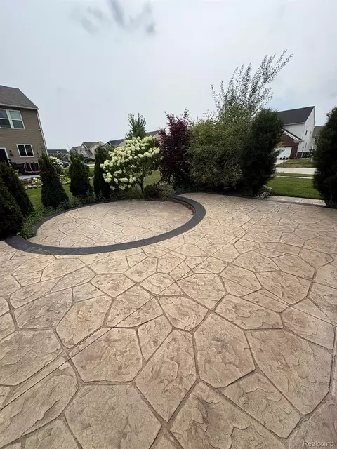 Exterior - 16308 Adelaide Dr, Macomb, MI 48044 photo 7 of 7