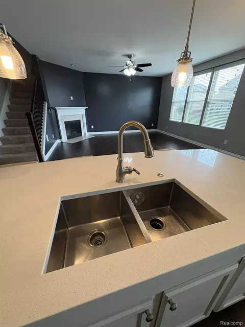 Kitchen - 16308 Adelaide Dr, Macomb, MI 48044 photo 8 of 8