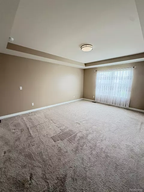 Bedroom - 16308 Adelaide Dr, Macomb, MI 48044 photo 3 of 5