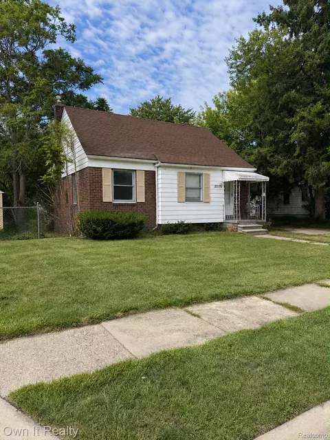 22175 Boulder Ave, Eastpointe, MI 48021 photo 3