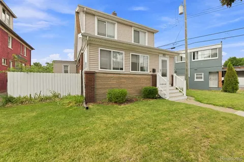 50 Elm St, River Rouge, MI 48218
