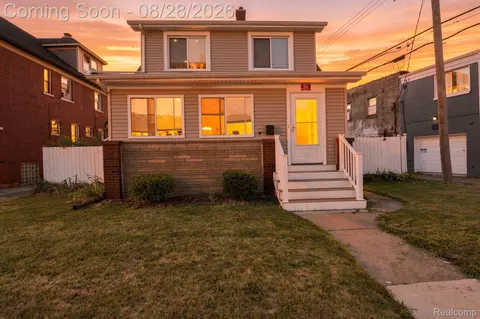 50 Elm St, River Rouge, MI 48218