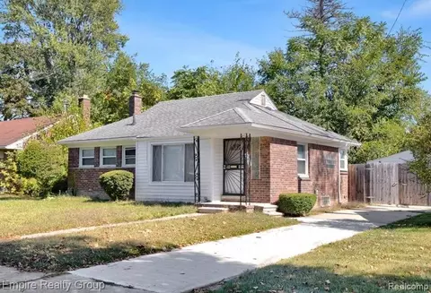 17700 Plainview Ave, Detroit, MI 48219