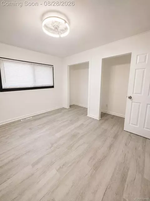Bedroom - 948 Hubbard Ave, Flint, MI 48503 photo 1 of 3