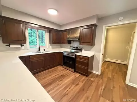 Kitchen - 1518 Judd Rd, York, MI 48176 photo 2 of 2