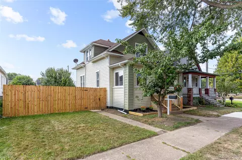 757 Orchard St, Wyandotte, MI 48192