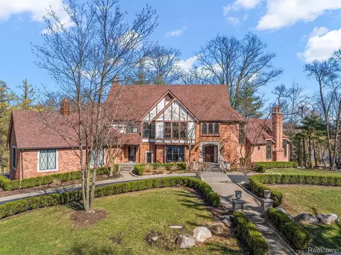 3013 Heron Pl, Bloomfield Township, MI 48302