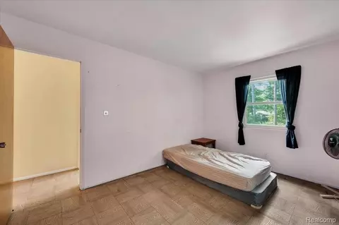 Bedroom - 4871 Helen Dr, Grayling, MI 49738 photo 4 of 5