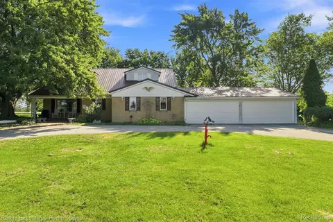 5593 Fairway Ln, Lexington, MI 48450