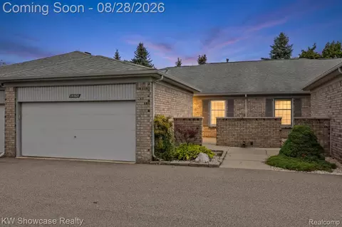 14465 Foy Creek Ct, Shelby Township, MI 48315