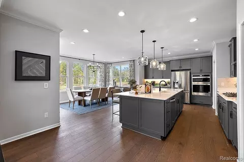 Kitchen - 24840 Static Dr, Macomb, MI 48042 photo 1 of 6