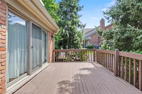 Exterior - 1 Cornell Ct, Dearborn, MI 48124 photo 3 of 6