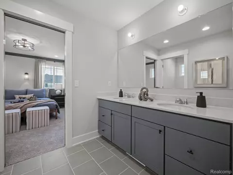 Bath - 24796 Static Dr, Macomb, MI 48044 photo 6 of 7