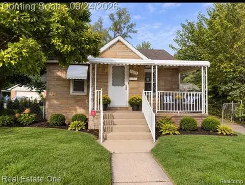 25325 Peter Kaltz Rd, Warren, MI 48091